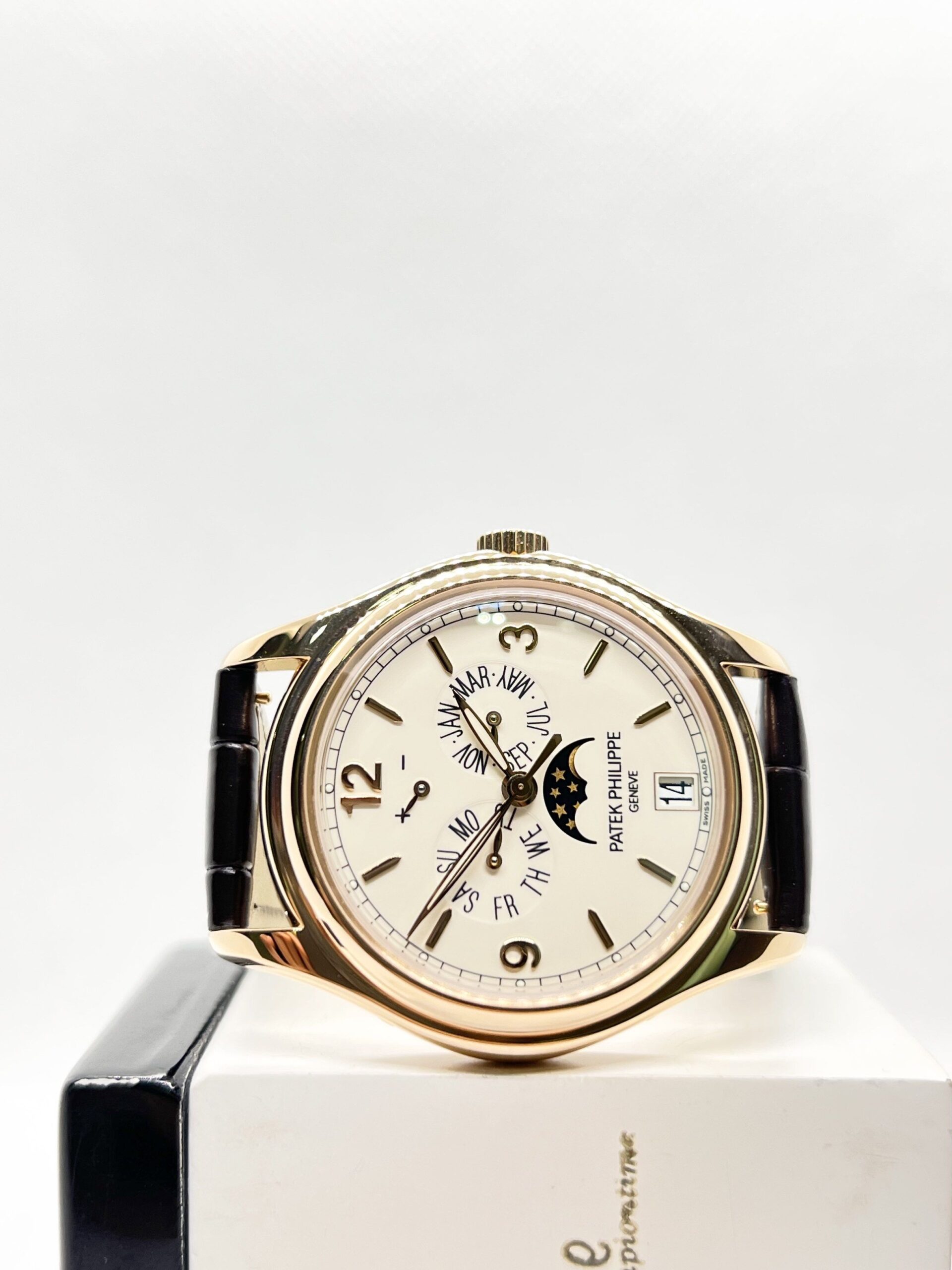 pre owned patek philippe compl 1770368798 848c1305 progressive