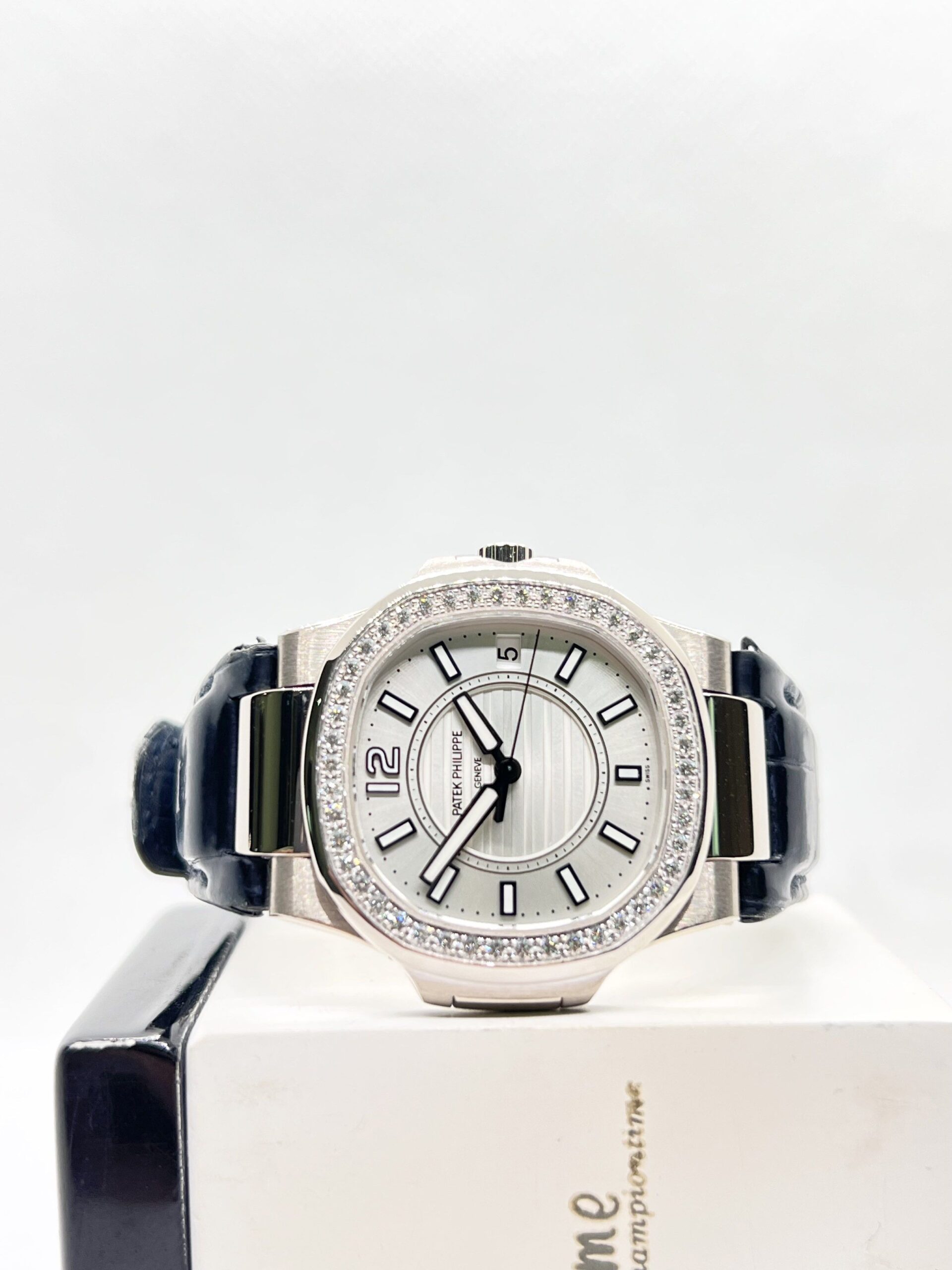 pre owned patek philippe nauti 1770290548 9cd7a0cb progressive