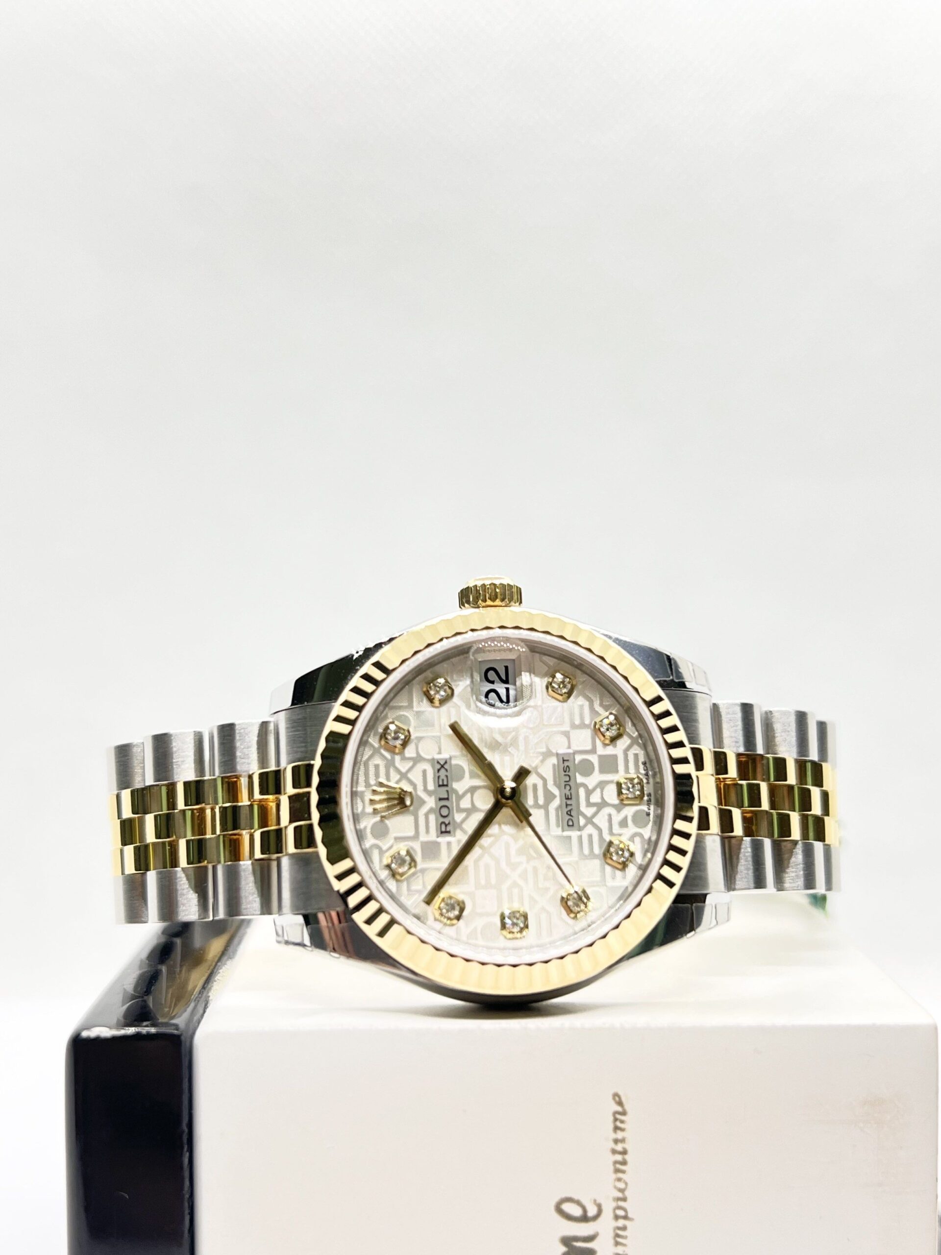 pre owned rolex oyster datejus 1769080190 e4c3ce66 progressive