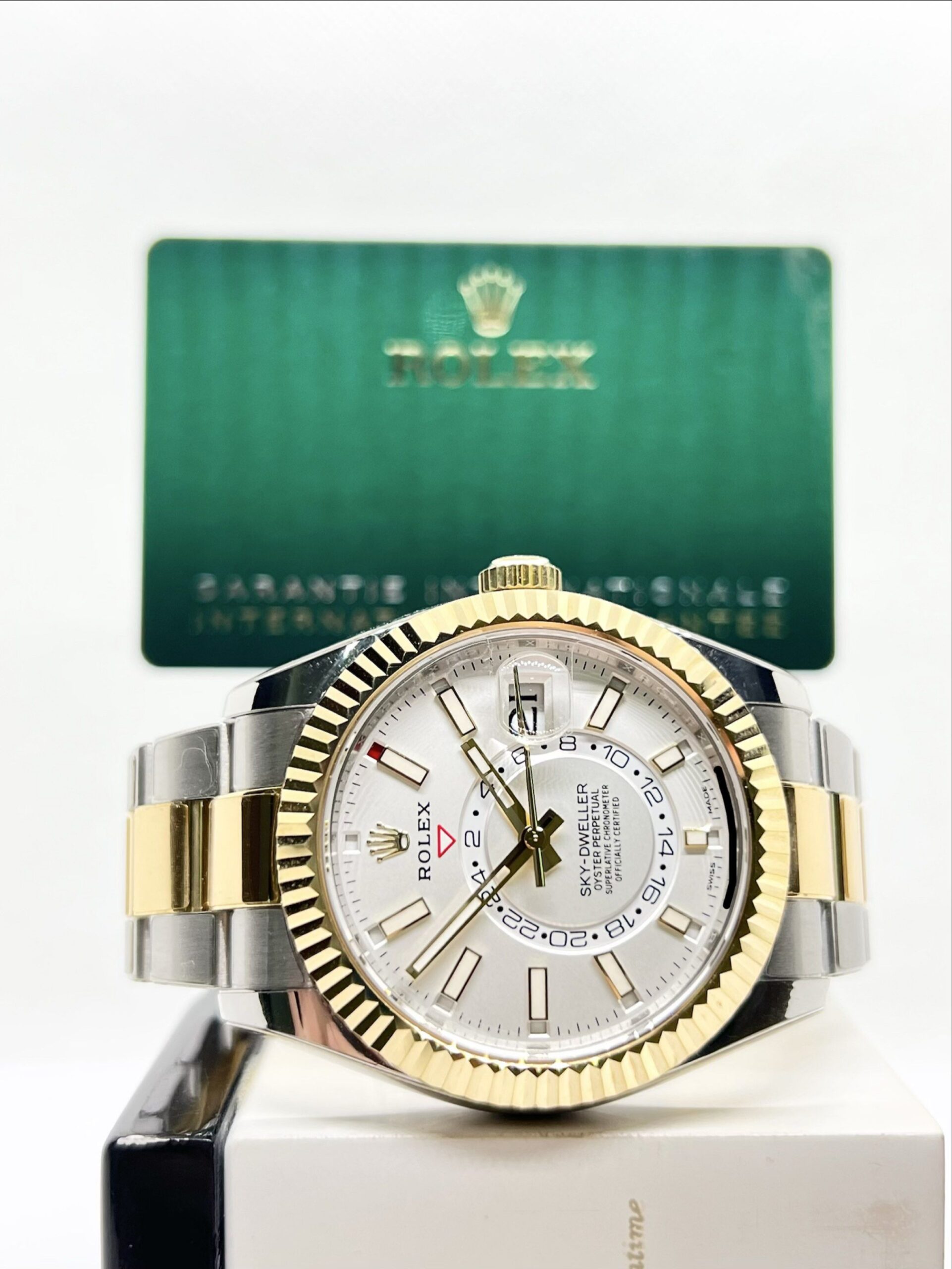 pre owned rolex oyster skydwel 1769075216 c1890957 progressive