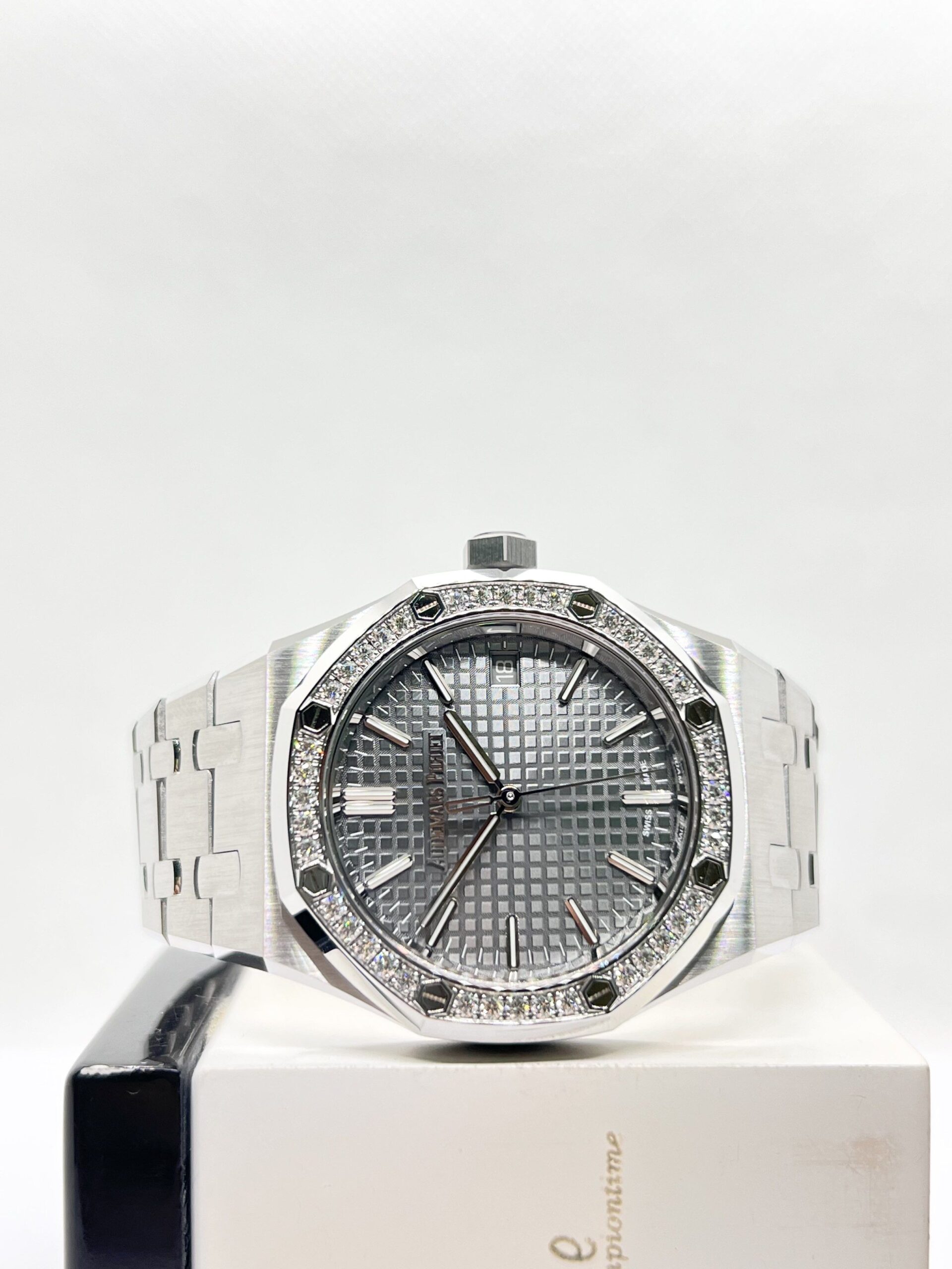 brand new audemars piguet roya 1770290481 fa050588 progressive