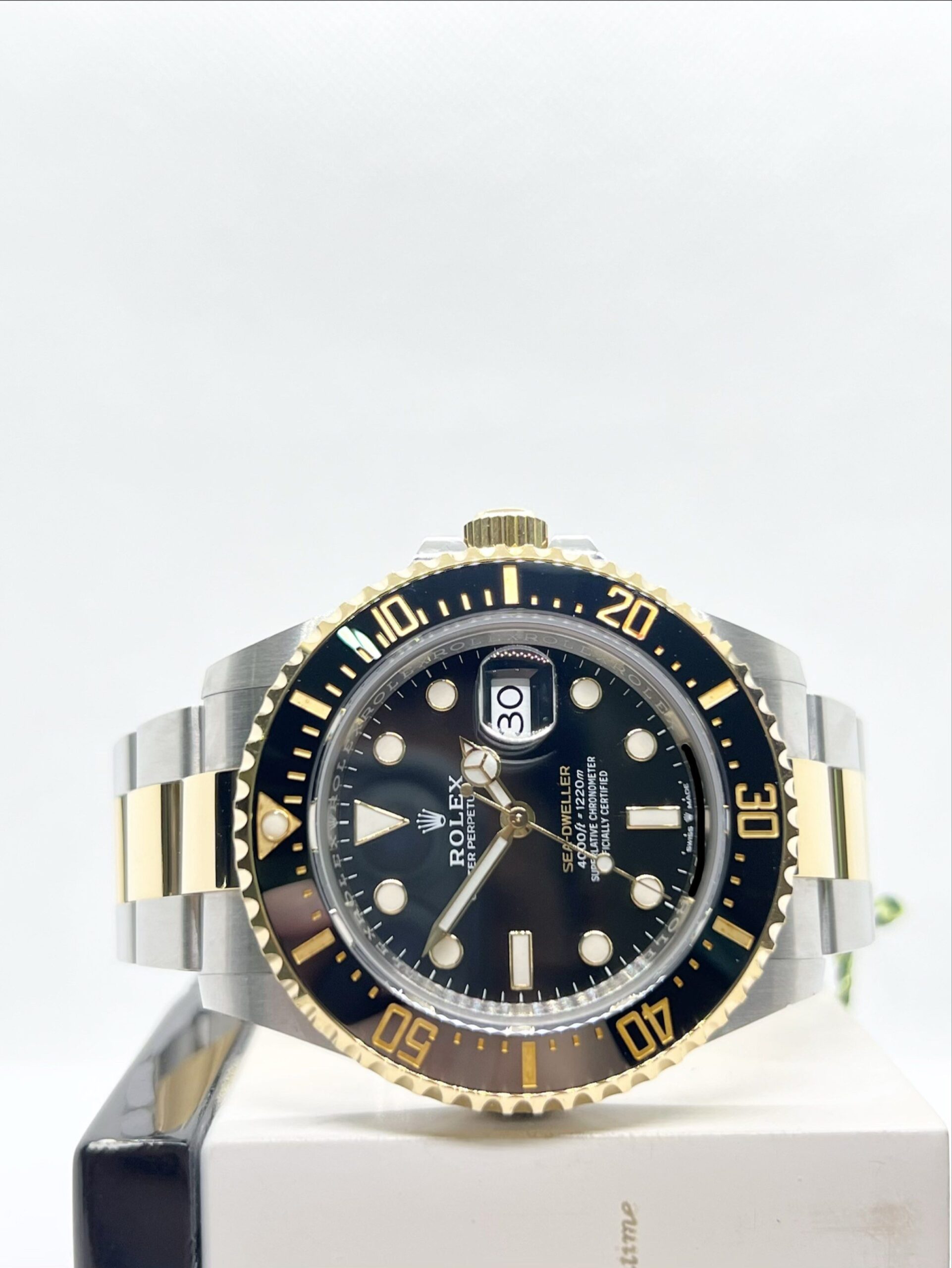 pre owned rolex oyster sea dwe 1769770764 21f346ff progressive