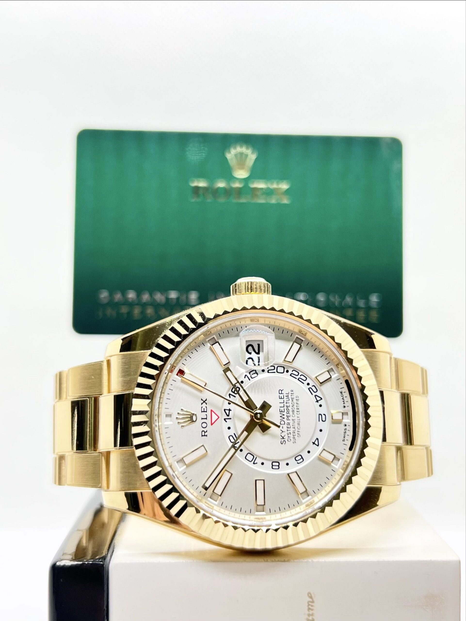 pre owned rolex oyster skydwel 1769069011 09d0f0d3 progressive