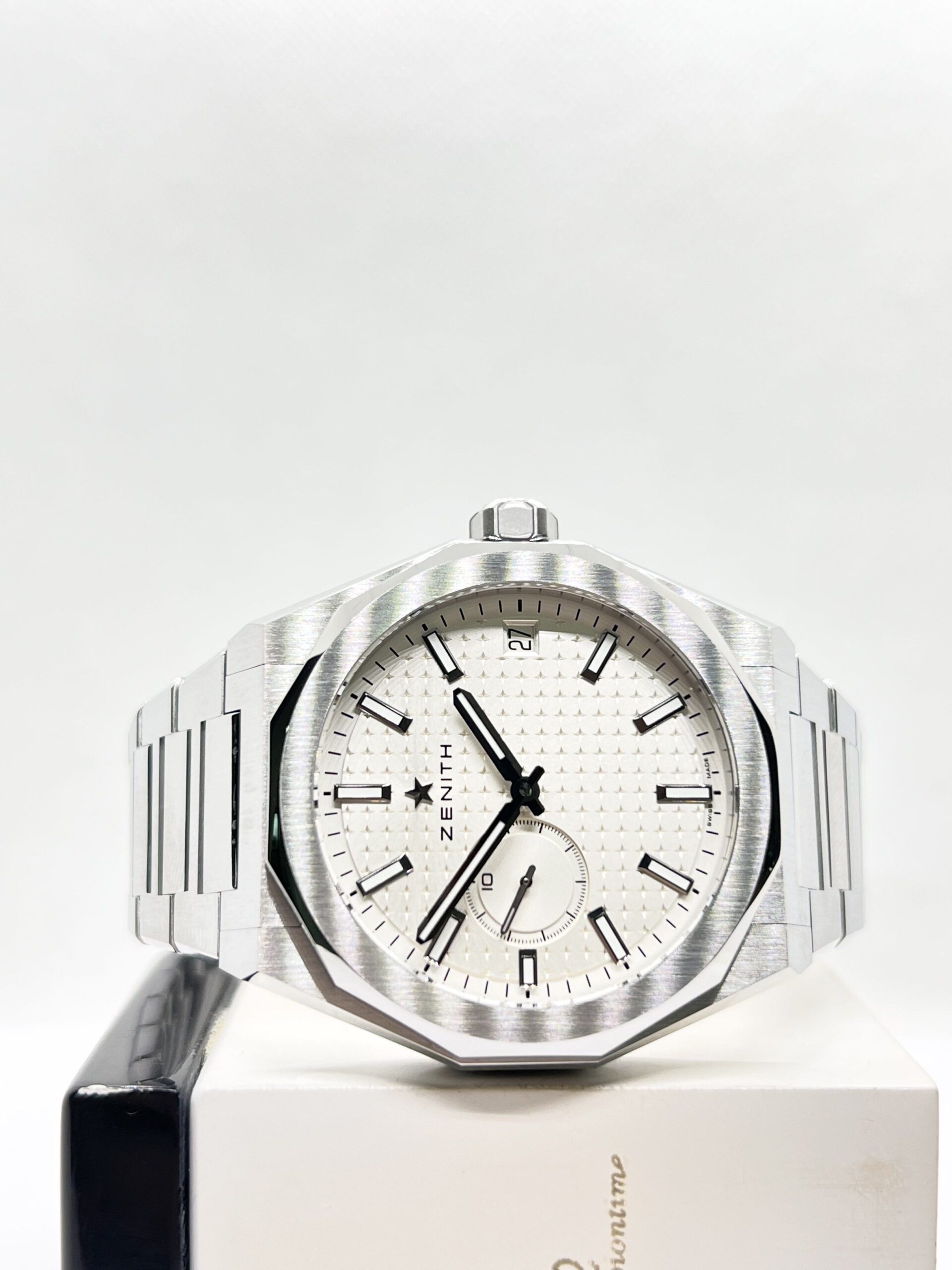 brand new zenith defy skyline 1770290681 f2fbb5d6 progressive