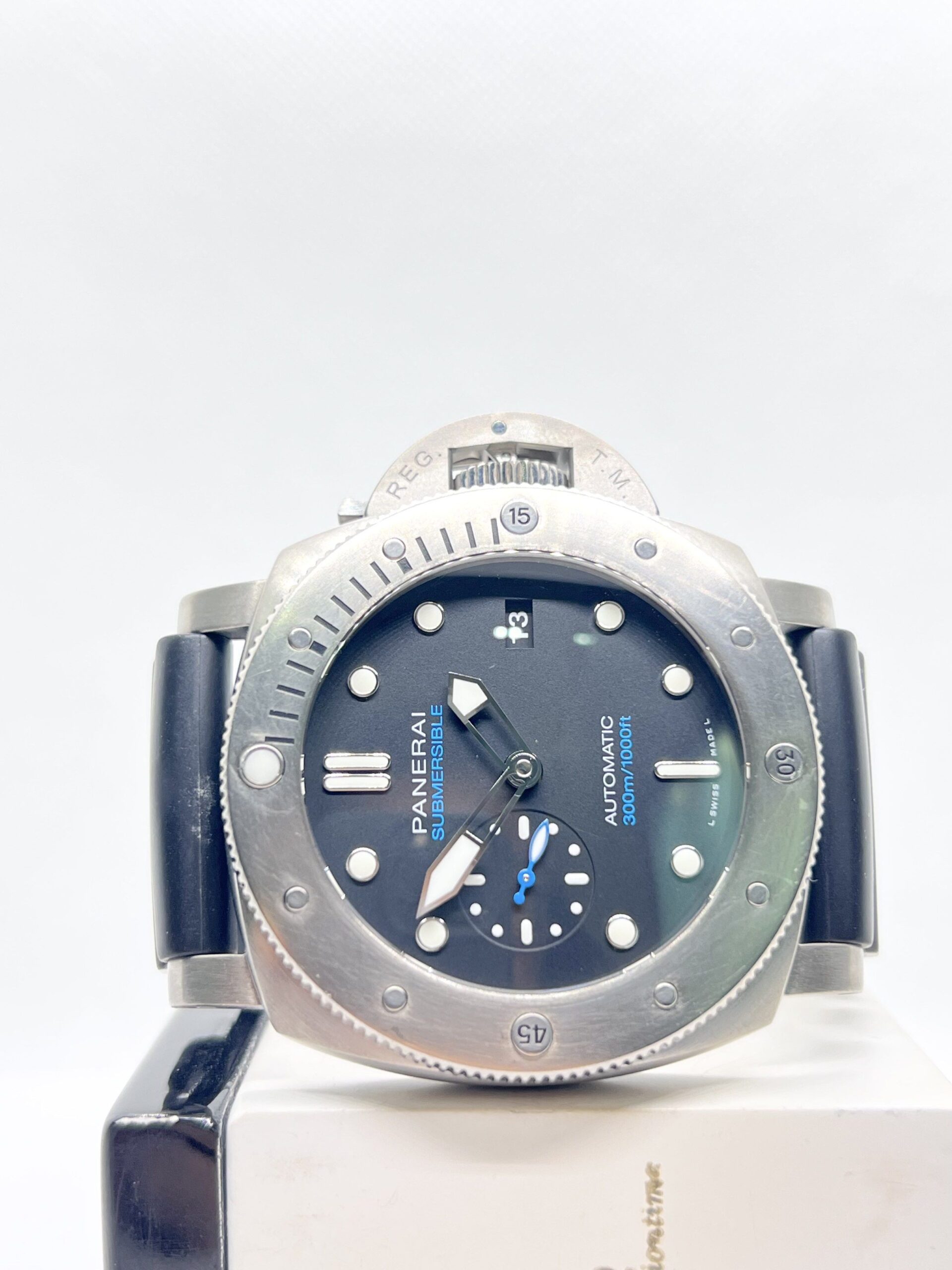 pre owned panerai submersible 1770980903 f1c64c91 progressive