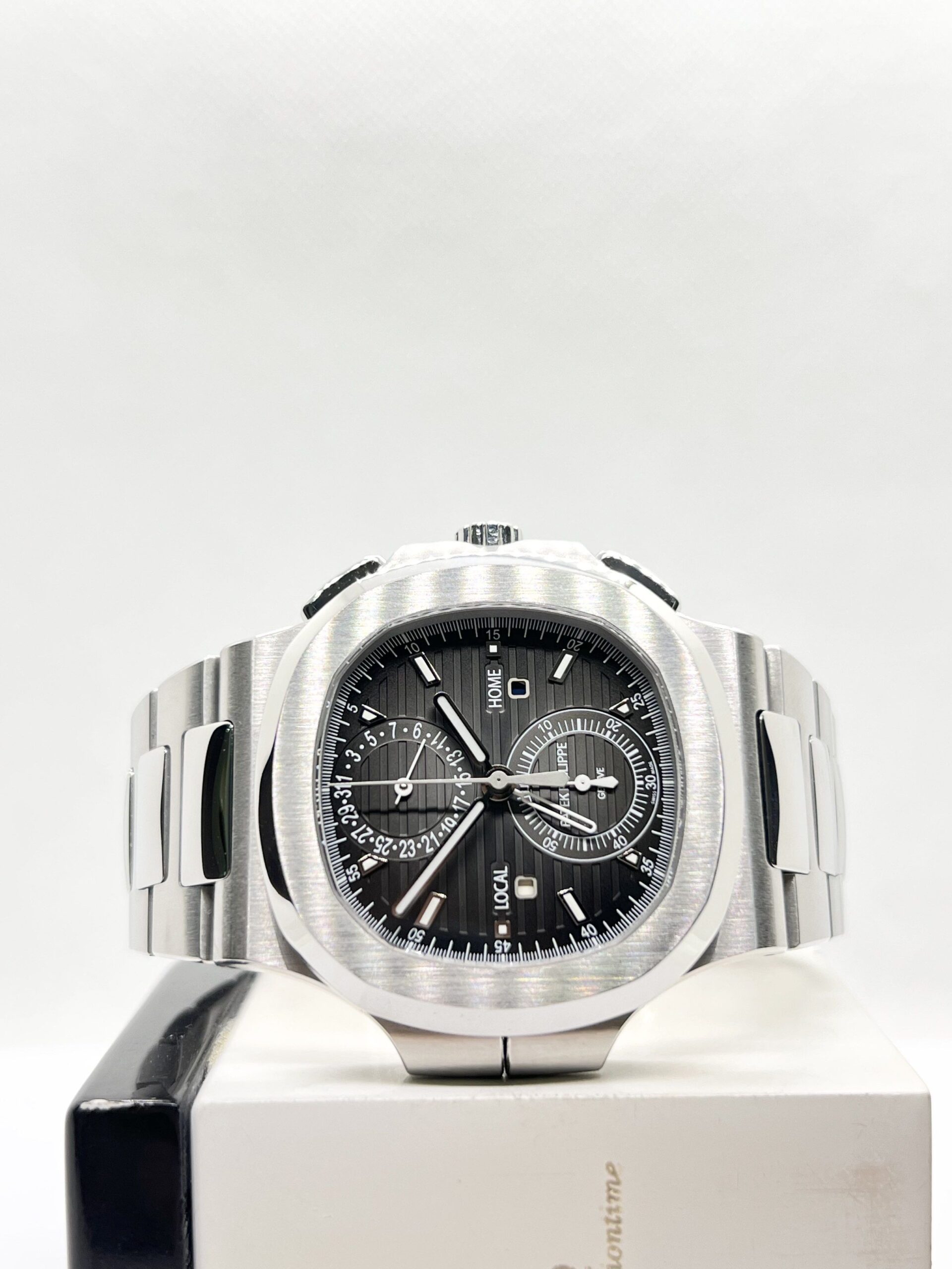 pre owned patek philippe nauti 1770724622 16e19ed4 progressive