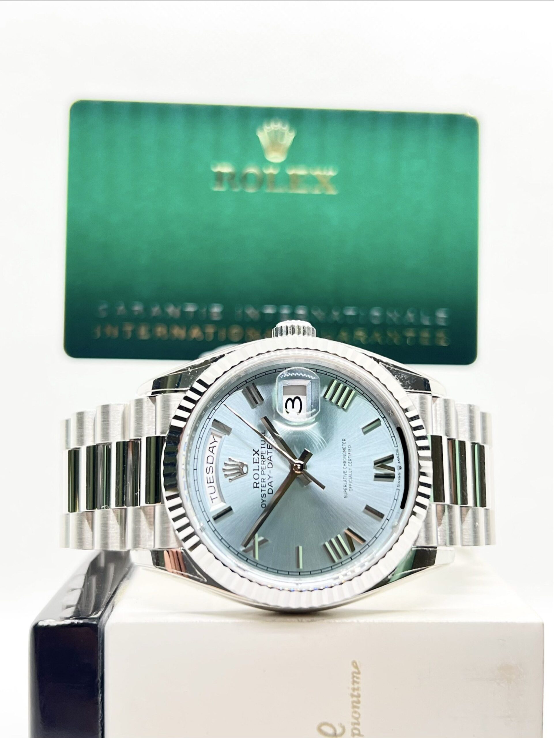 pre owned rolex oyster daydate 1770118966 66b7fed1 progressive