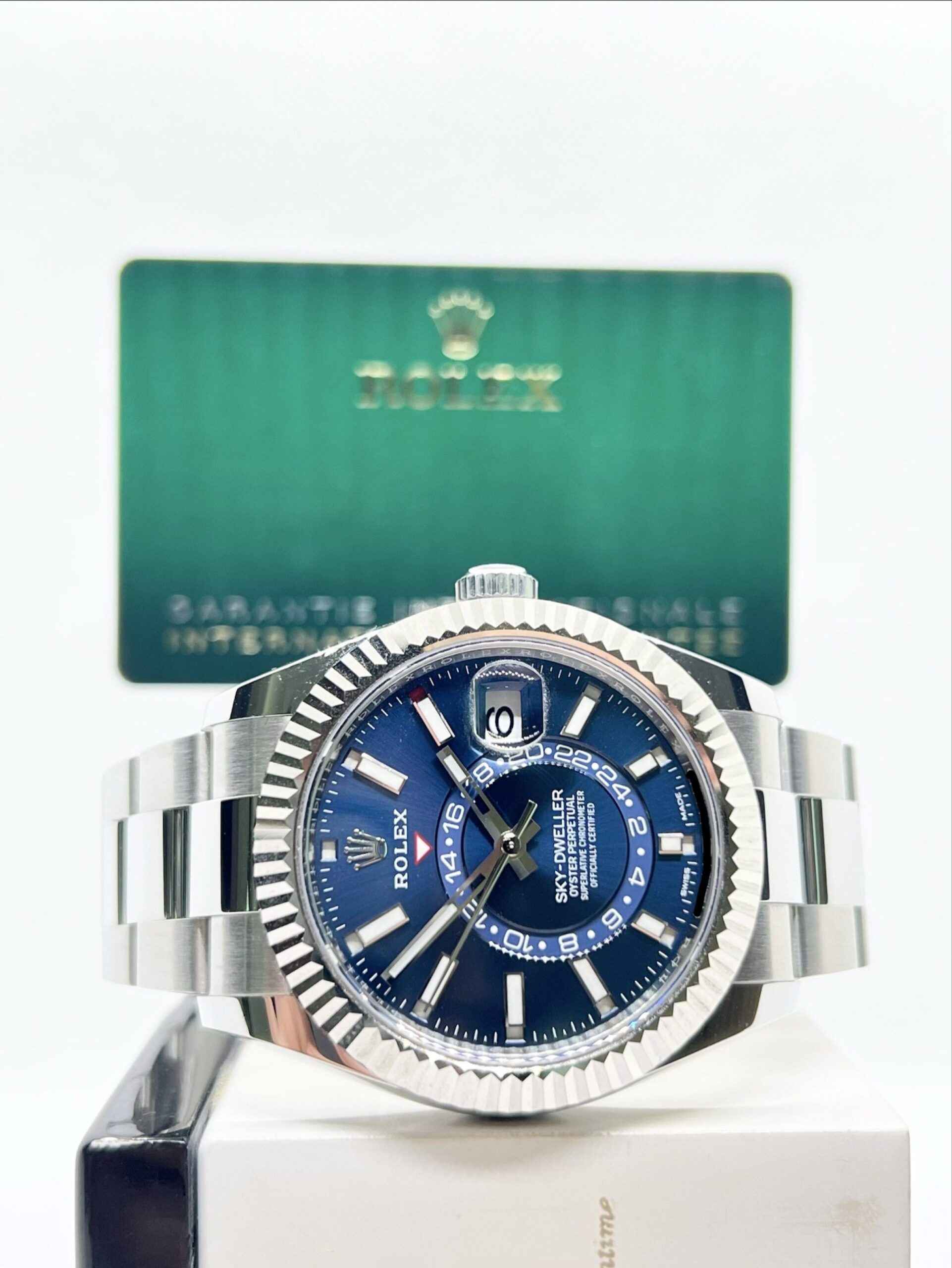 pre owned rolex oyster skydwel 1770372488 da8c35b8 progressive