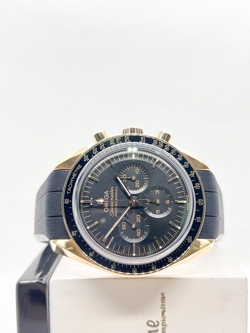 Speedmaster Moonwatch “Sedna Gold” 310.63.42.50.01.001