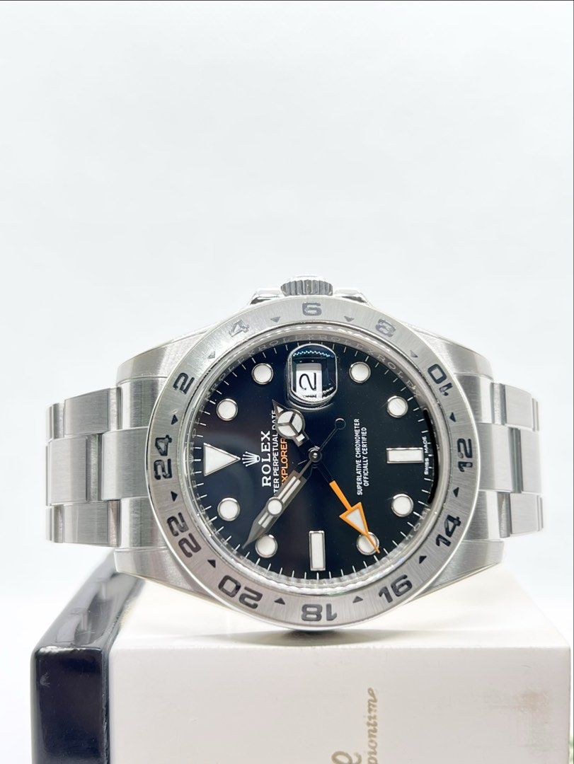 Explorer II 216570