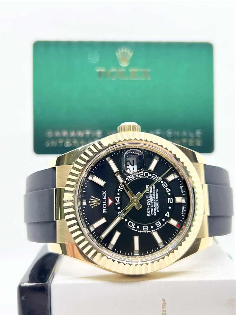 Rolex Sky-Dweller 326238
