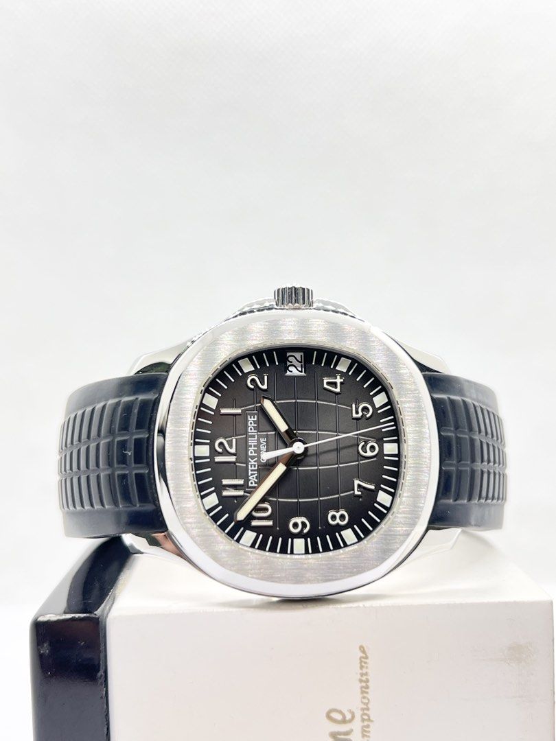 Patek Philippe Aquanaut 5165A-001