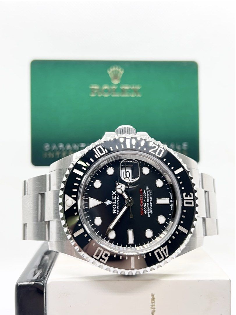 Rolex Oyster Sea Dweller 43 126600 “Red”